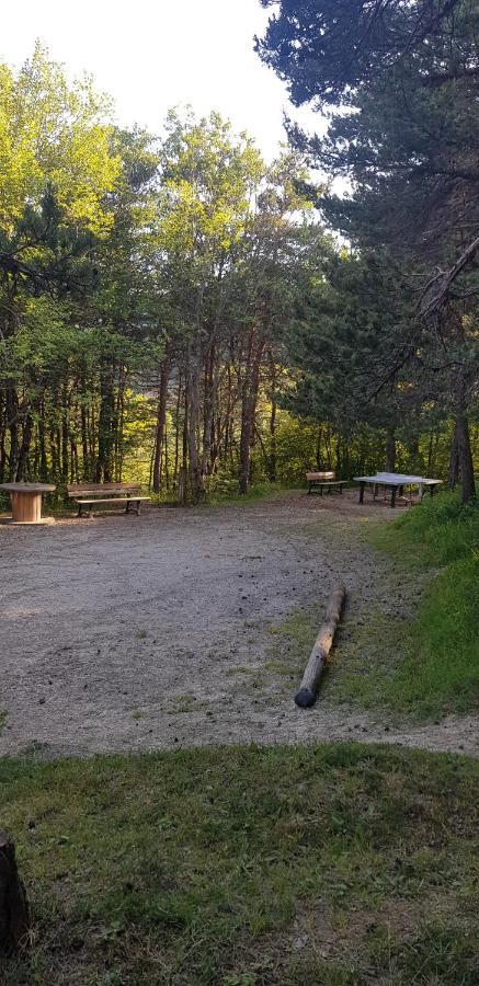 Camping La Chabannerie Hotell Saint-Martin-de-Clelles Eksteriør bilde
